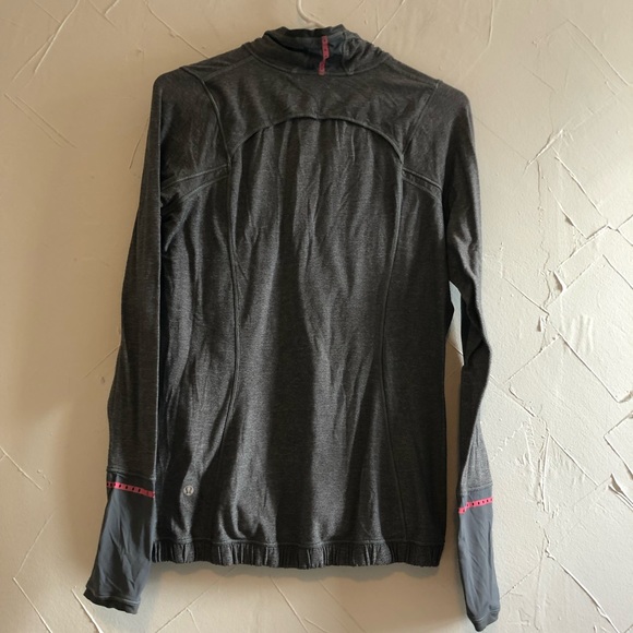 Lululemon Pace Pusher Half Zip Pullover in Heather Gray Size 8 - Picture 5 of 9